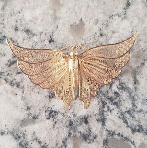 🦋Gold-tone Filigree Butterfly Brooch Pin